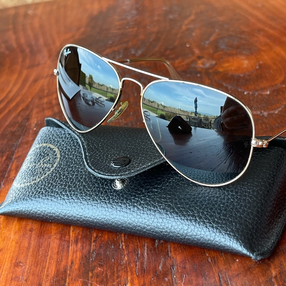 Ray-Ban Aviator Sunglasses